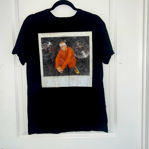 Tops - Eminem tshirt size large unisex